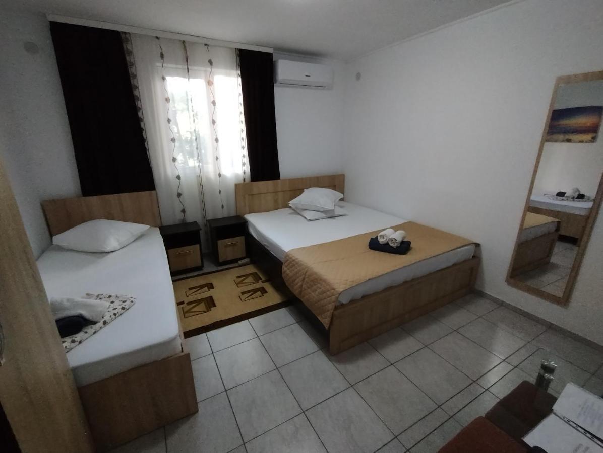 Casa Aura 1 호텔 코스티네스티 외부 사진